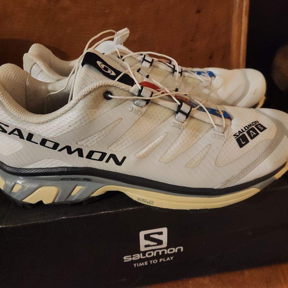 Salomon Men's White and Black Trail Running Shoes with Cream Accents